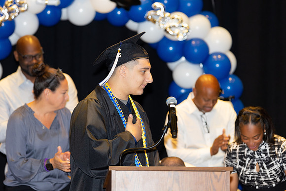 084_VDM23Grad