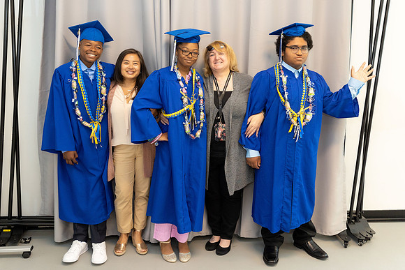 020_VDM23Grad