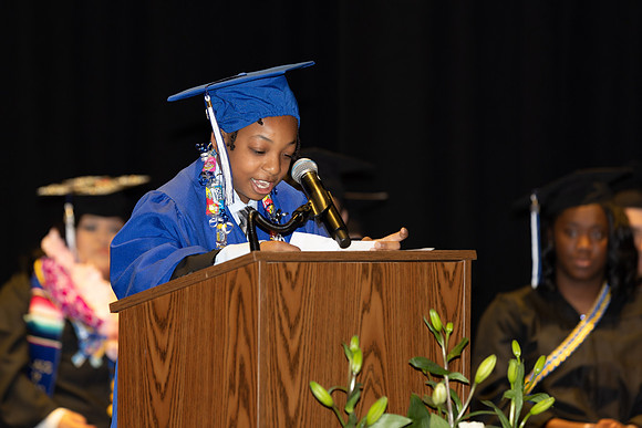 102_VDM23Grad