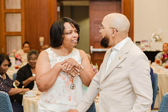 049_Luncheon_071225