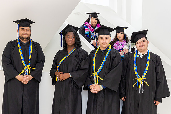 070_VDM23Grad