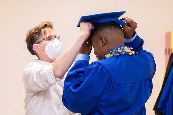 017_VDM23Grad