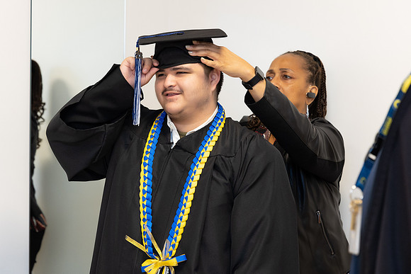 029_VDM23Grad