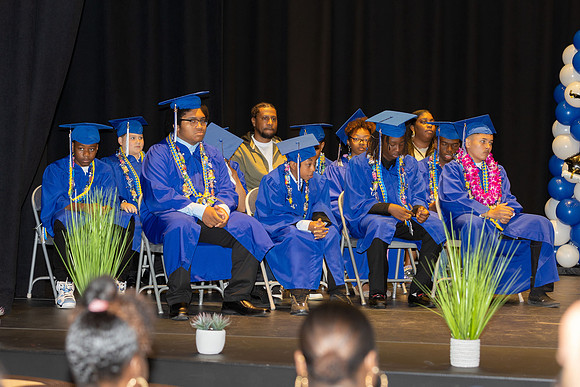 088_VDM23Grad