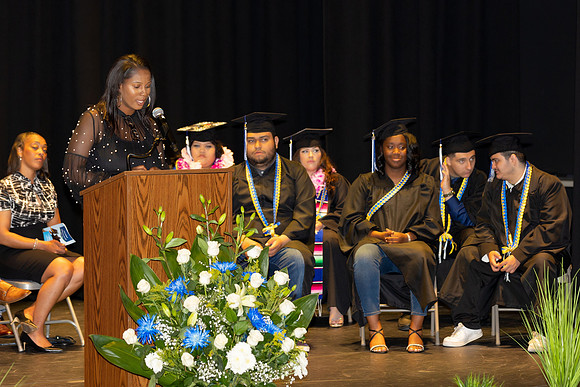 093_VDM23Grad
