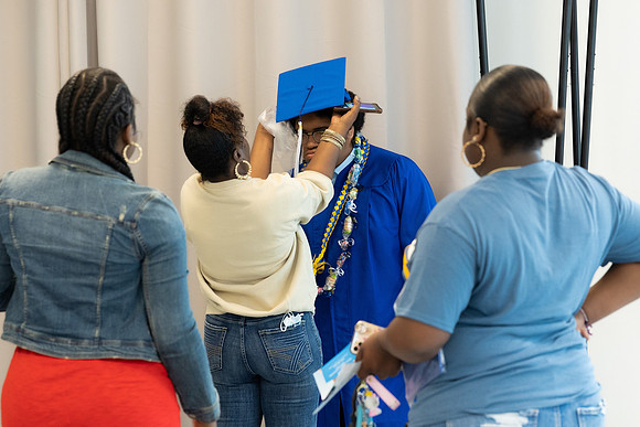 015_VDM23Grad