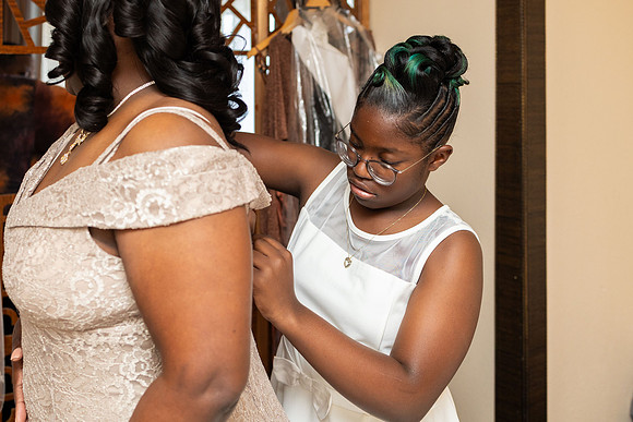 038_Pre-Ceremony