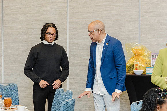 016_Luncheon_071225