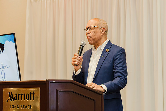 038_Luncheon_071225