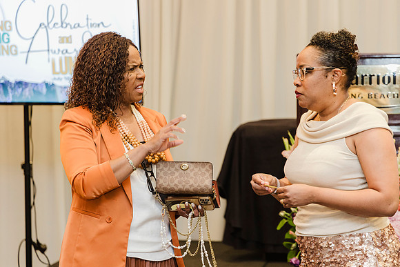 060_Luncheon_071225
