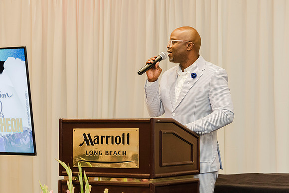 035_Luncheon_071225