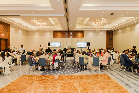 053_Luncheon_071225